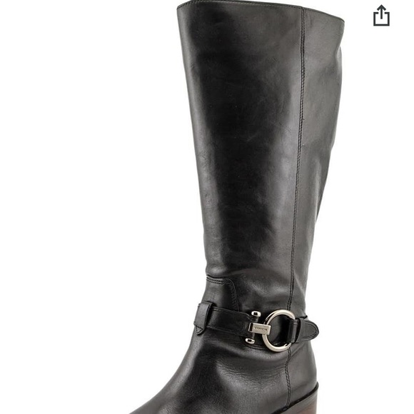 Coach leather boots 👢 - Picture 3 of 9